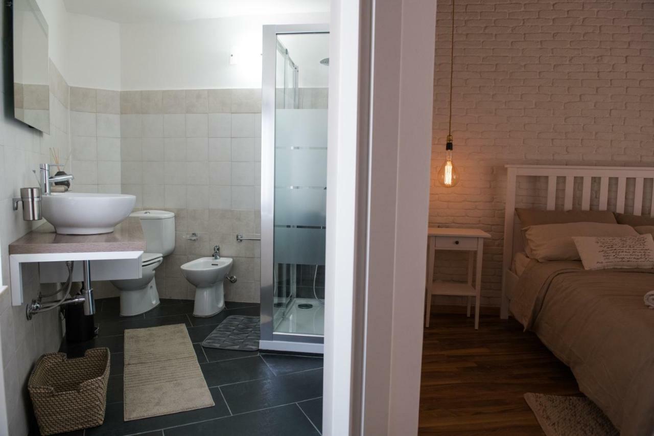 Qui Ed Ora,Guest House. نوتو المظهر الخارجي الصورة