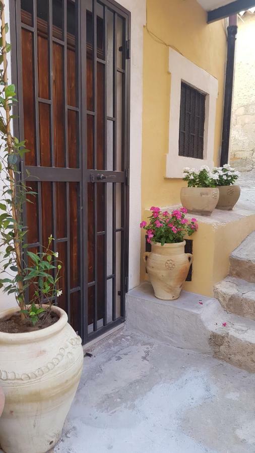 Qui Ed Ora,Guest House. نوتو المظهر الخارجي الصورة
